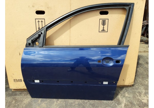 Дверка ліва передня,Renault Megane II, 02-06